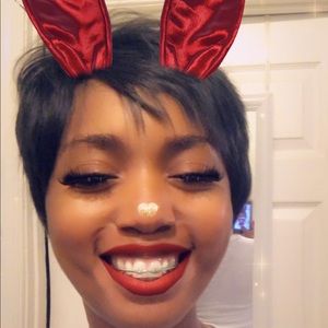 Meet your Posher, Norica